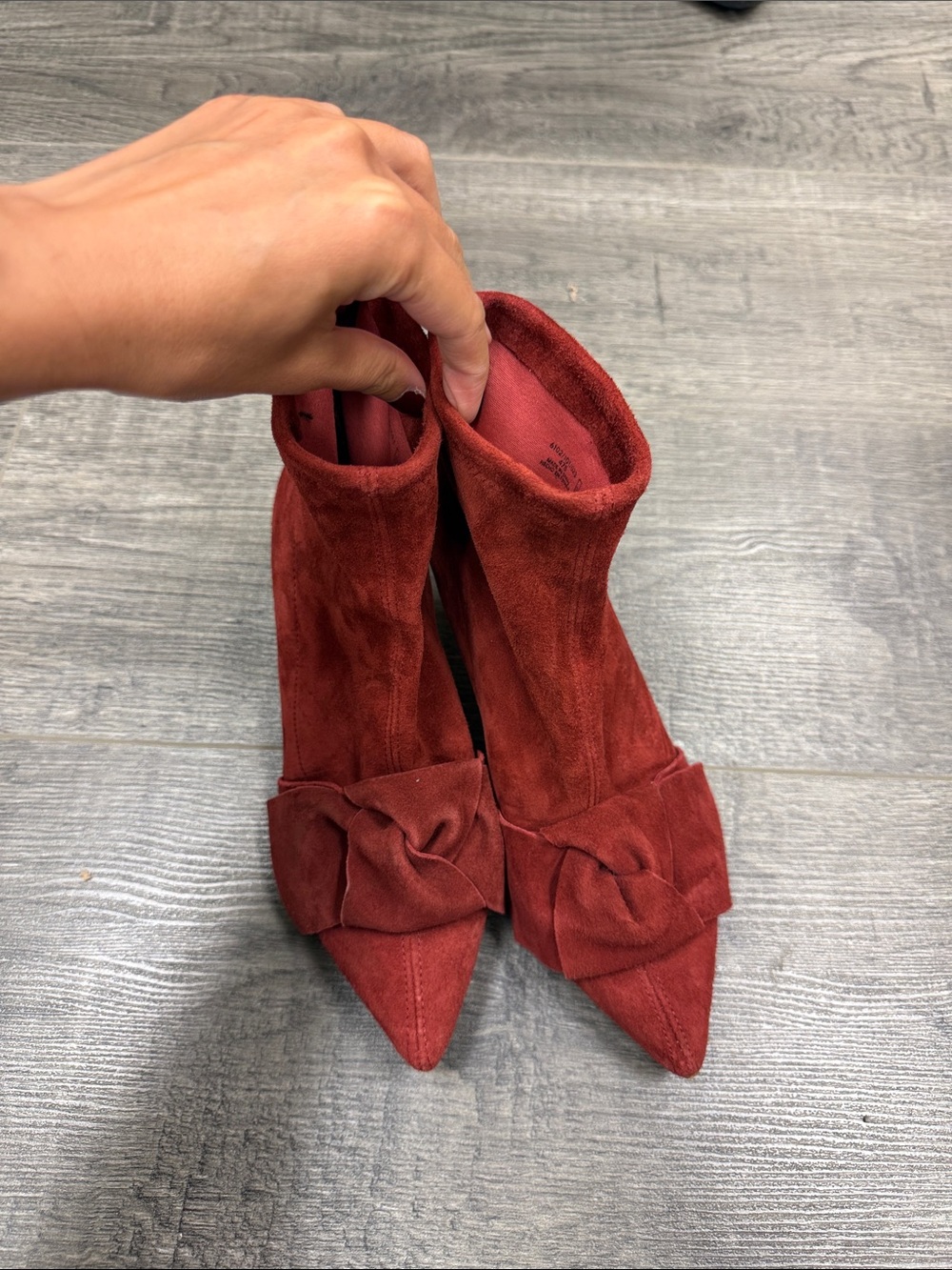 Zara red Suede Pointed-Toe Heeled Booties with Knot Detail
